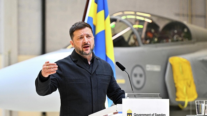 В Украине рассказали, как Зеленский отреагировал на новый скандал с Польшей