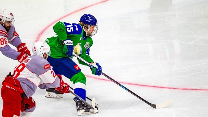 Спронг, Жаровский и Окулов стали участниками Матча звезд КХЛ